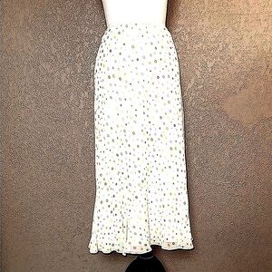 Liz Claiborne Cream Trumpet Maxi Skirt